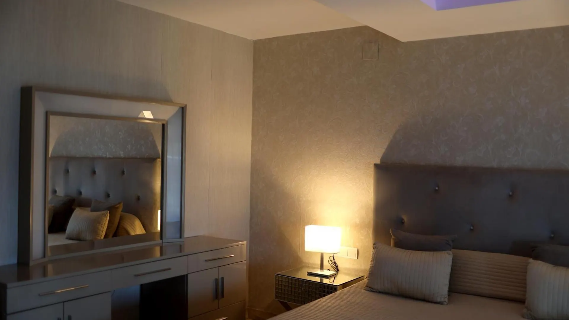 Villa Lujo Costa Del Sol Con Piscina-Jacuzzi Torremolinos Spain